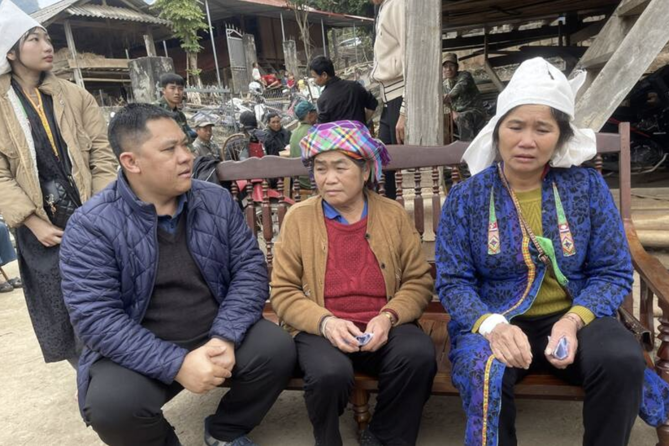 Sơn La: Nghi ngờ ngộ độc thực phẩm trong một gia đình, một trẻ không qua khỏi, nhiều người đang điều trị